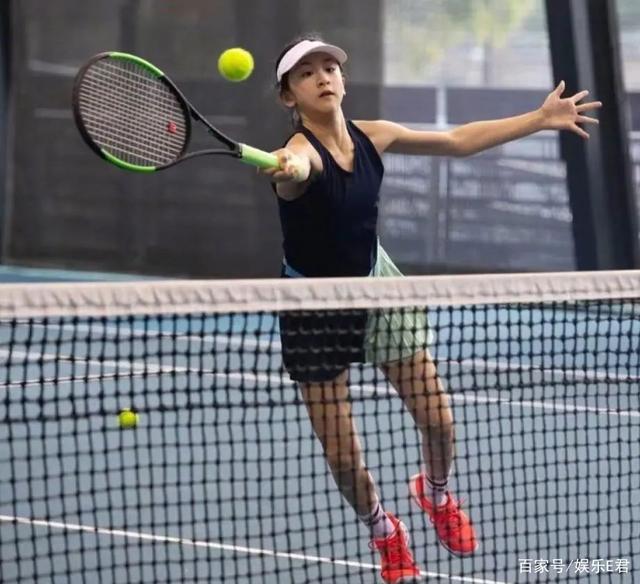 评论员而言 评论员而言