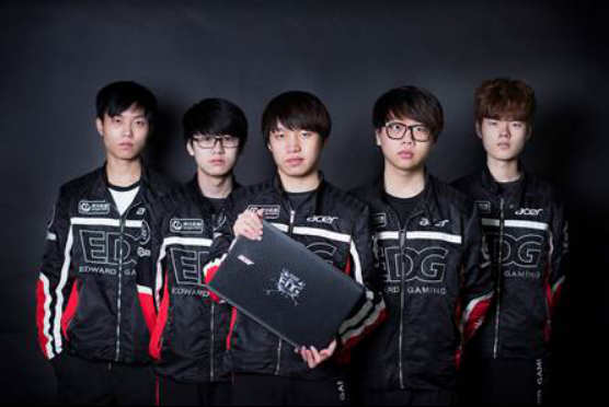 MOUZ